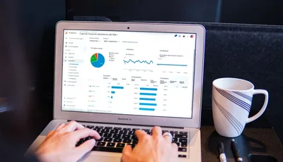 Data-driven customer insight for personalized experiences